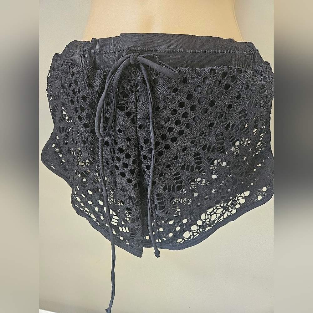 No Brand- Shorts Women's S Black Crochet Lace Shorts Swimming ,cover Up.82%Nylon